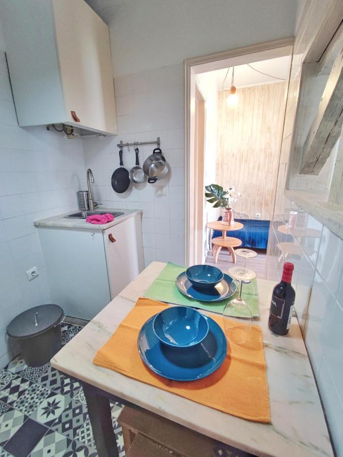 Small Lovely Apartment Lisbon